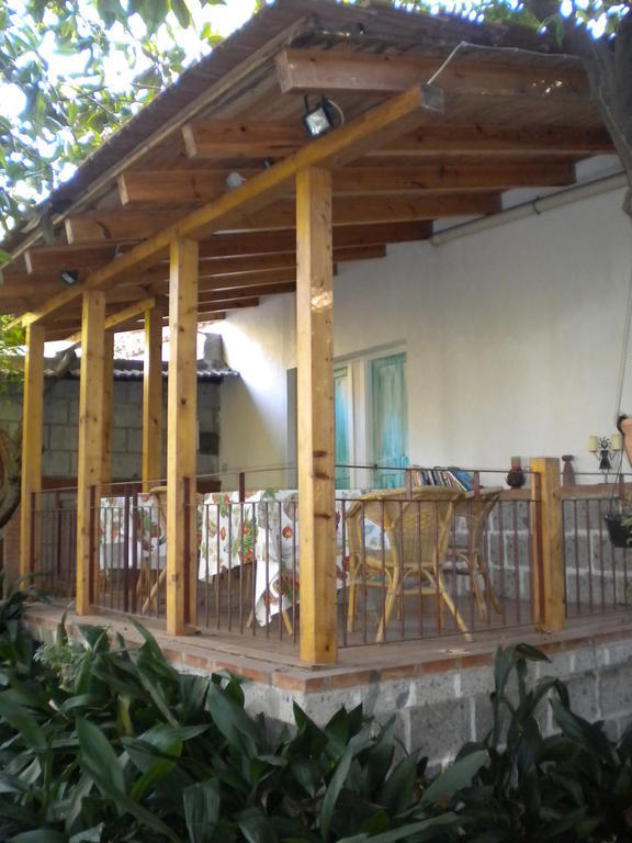 La Gallina Felice B&B Meta Exterior photo